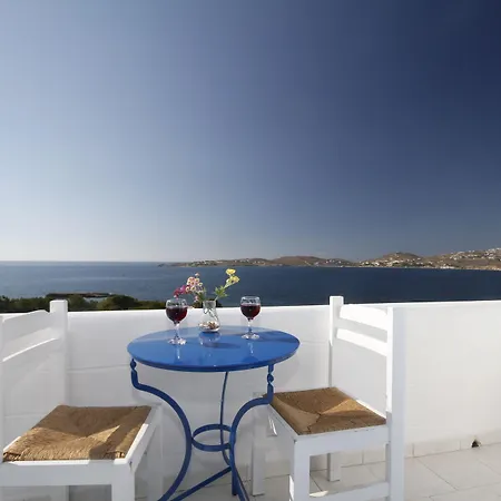 Aparthotel Stratos & Parikia (Paros)