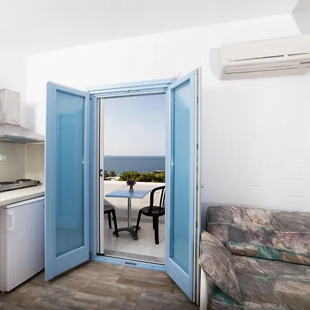 Stratos & Parikia (Paros)