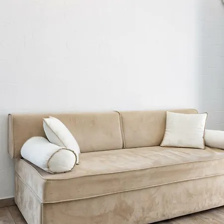 Stratos & Parikia (Paros)