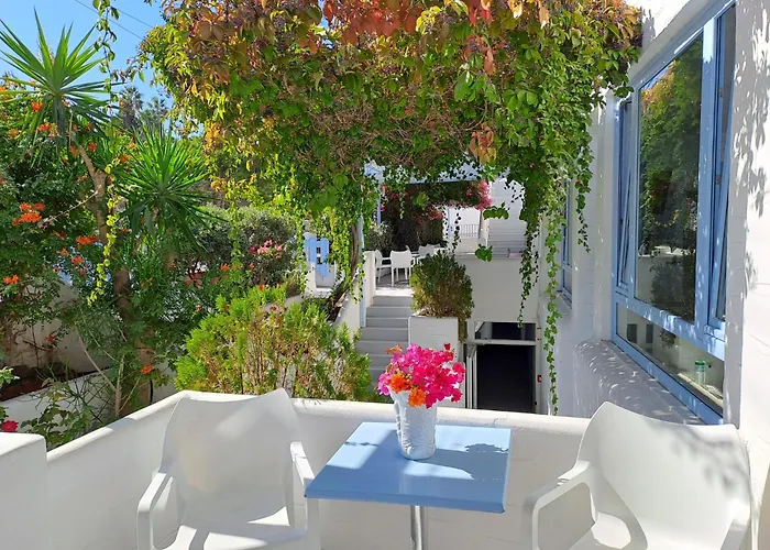 Stratos & Appart hôtel 4*