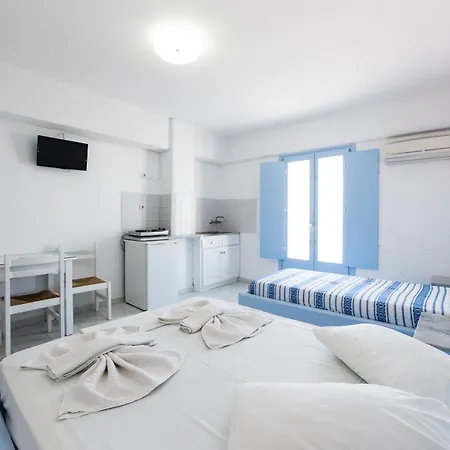 Stratos & Apart Otel Páros