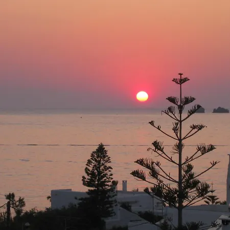 Apart Otel Stratos & 4*