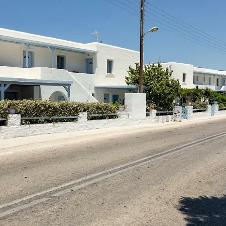 Stratos & Aparthotel 4*