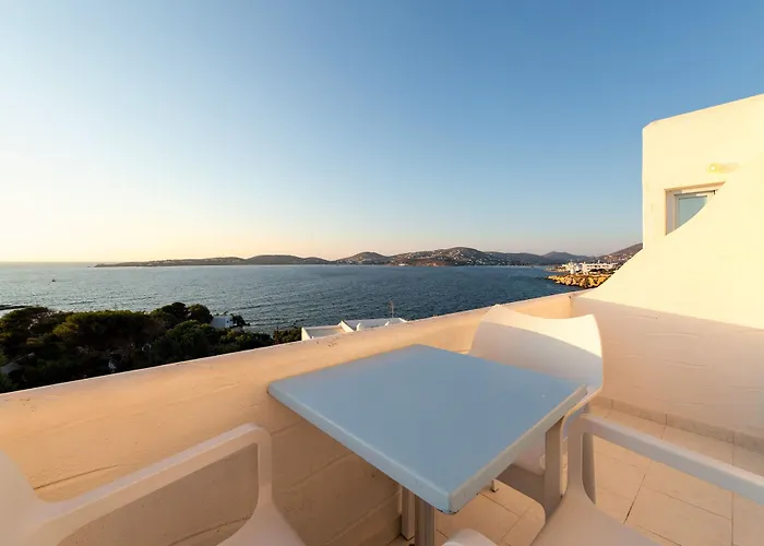 Aparthotel Stratos & 4*